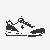 Sportlicher Sneaker mit stylishem Stern-Motiv Malvorlage für trendbewusste Kids